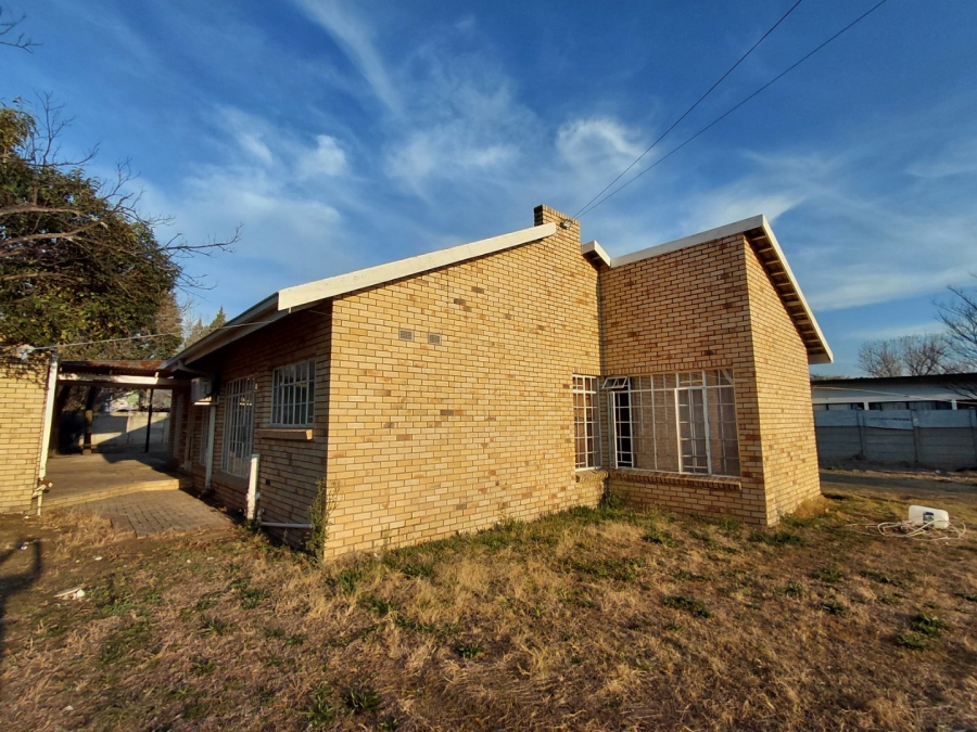 2 Bedroom Property for Sale in Wilgenhof Free State